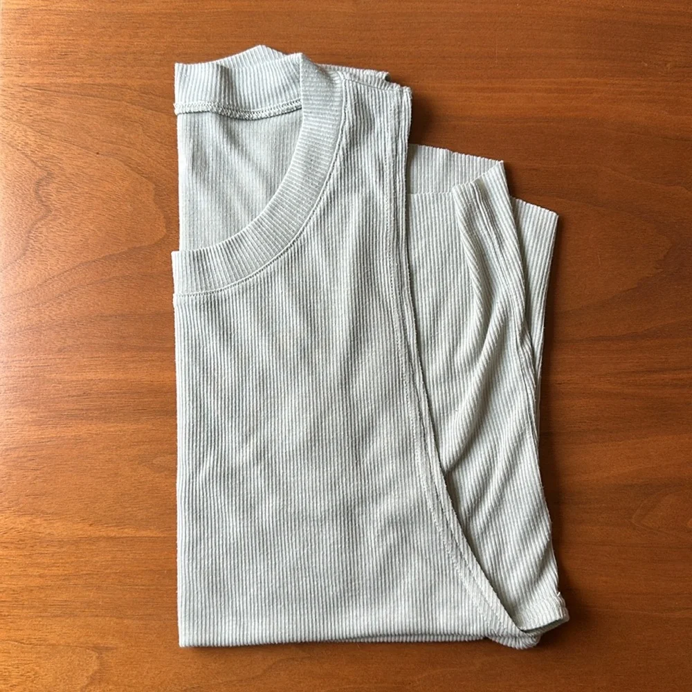 Alo Heat-Wave Tank - Pistachio - Small - Picture 2 of 10